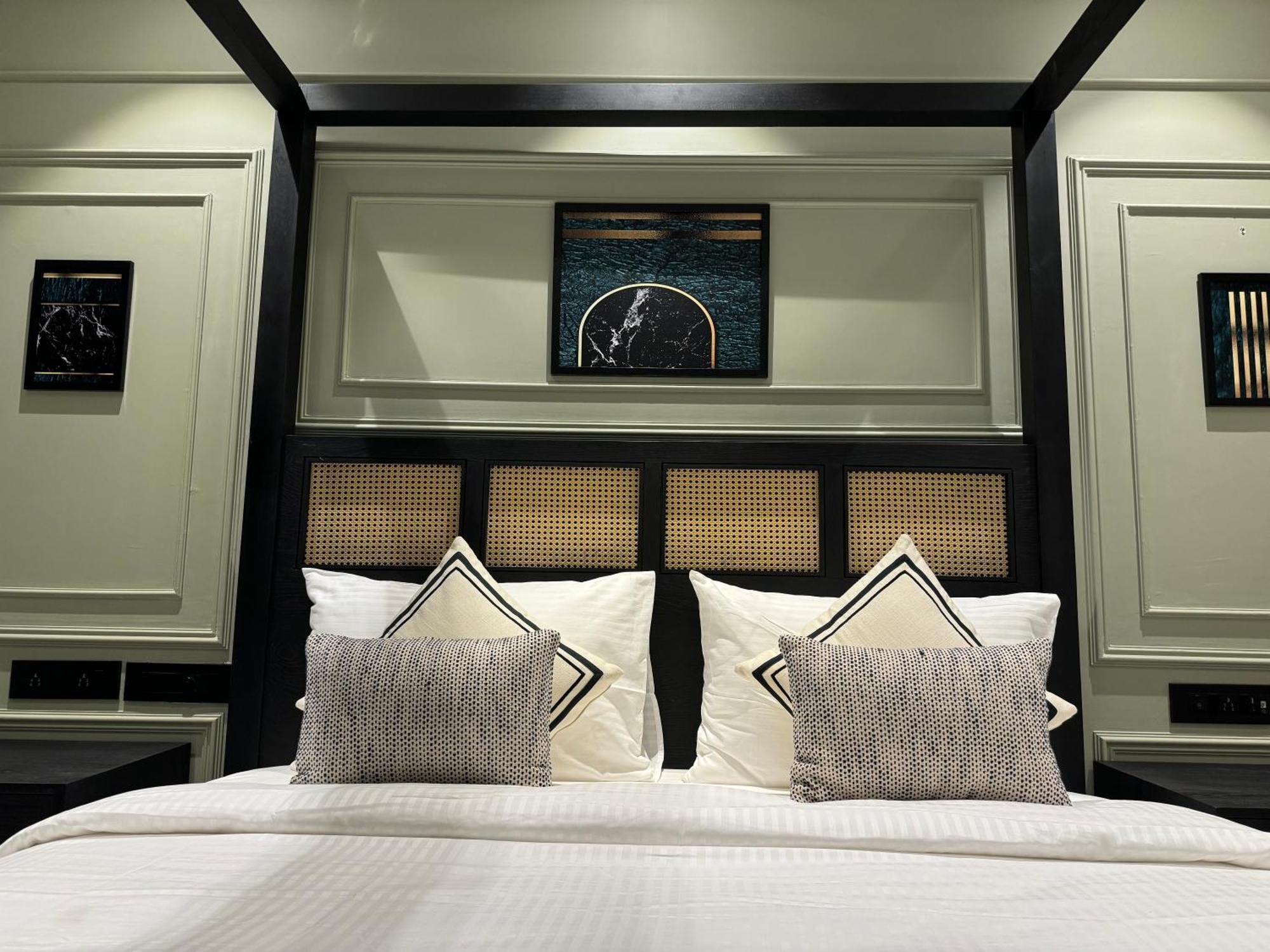 Hotel Mumbai House, Malad 외부 사진