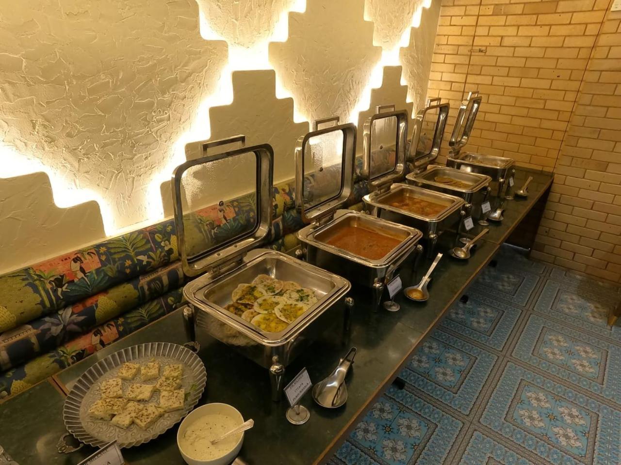 Hotel Mumbai House, Malad 외부 사진